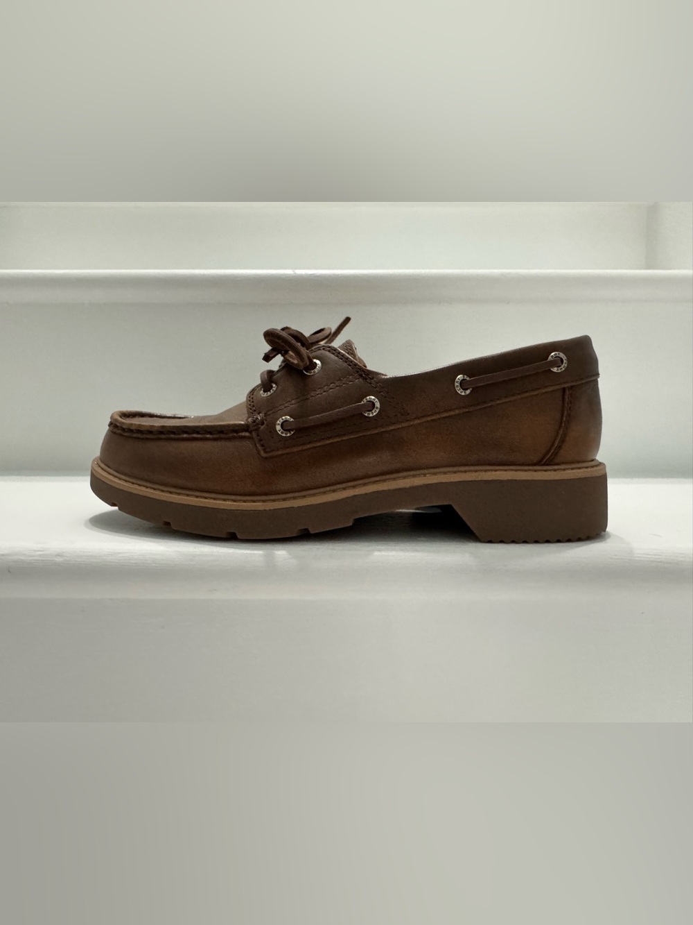NWOB Sperry Wellsboat Brown Leather Boat Shoes Plush Step Women’s Size 8 - Picture 2 of 7